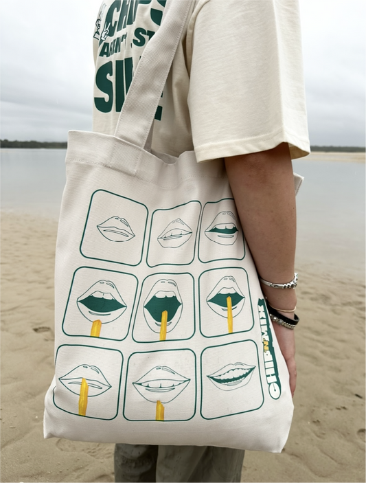 Chipper Tote Bag in Bone